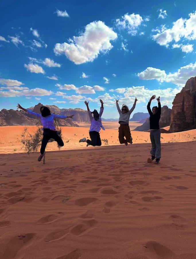 Hidden Wadi Rum Camp Экстерьер фото